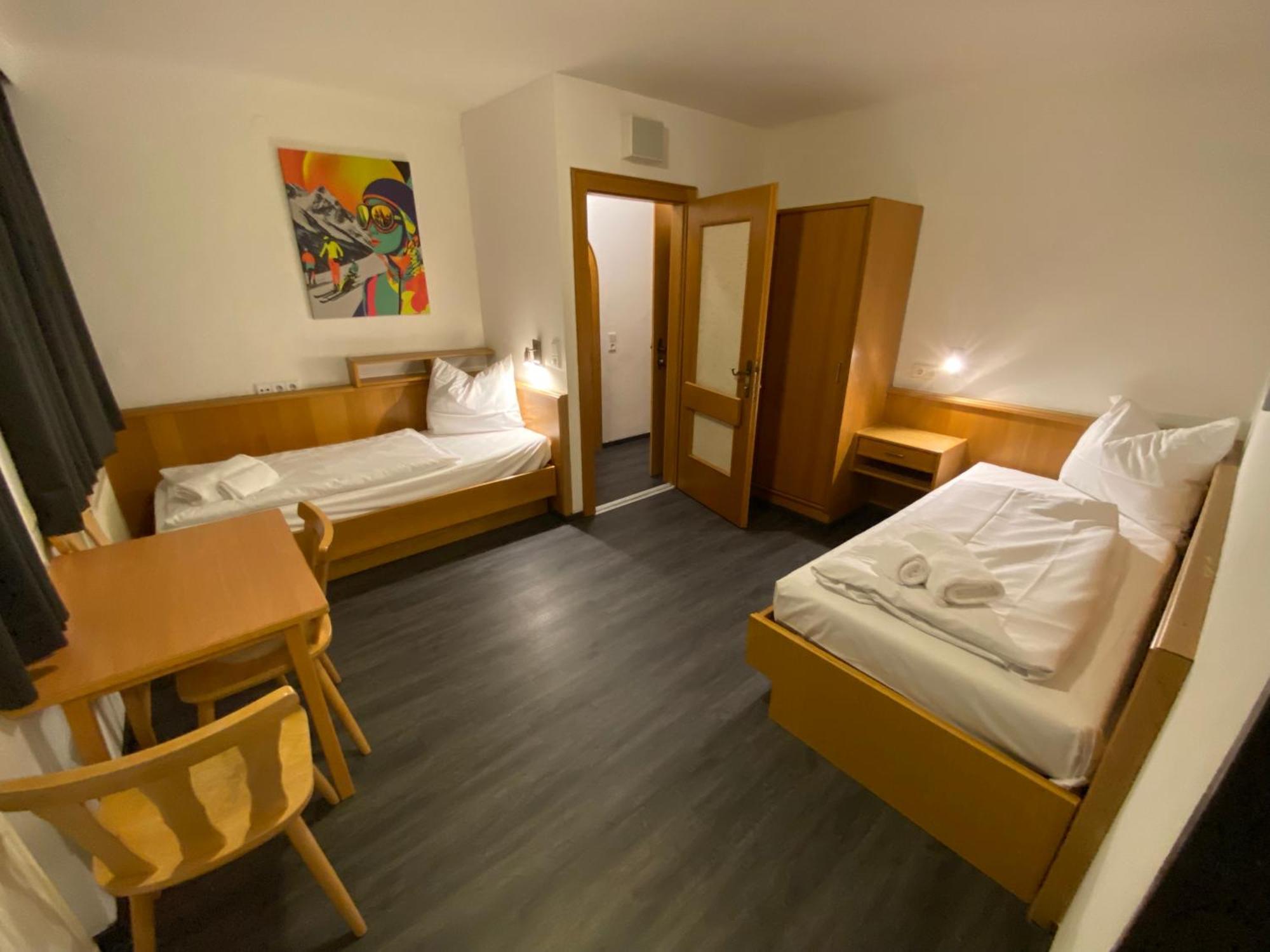 Twenty Seven City Hotel Zell am See Kültér fotó